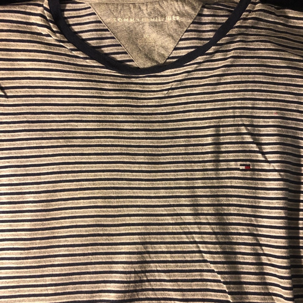 Tommy Hilfiger Grey t-shirt